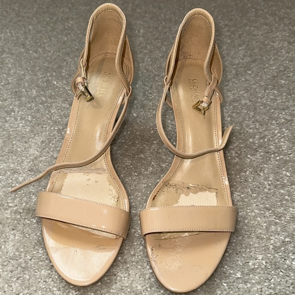 Michael kors heels - Picture 2 of 5